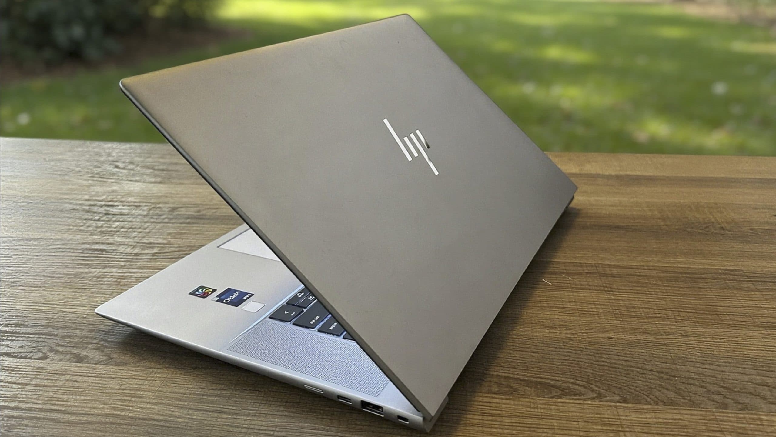 HP ZBook Studio 16 G10 Mobile Workstation PC